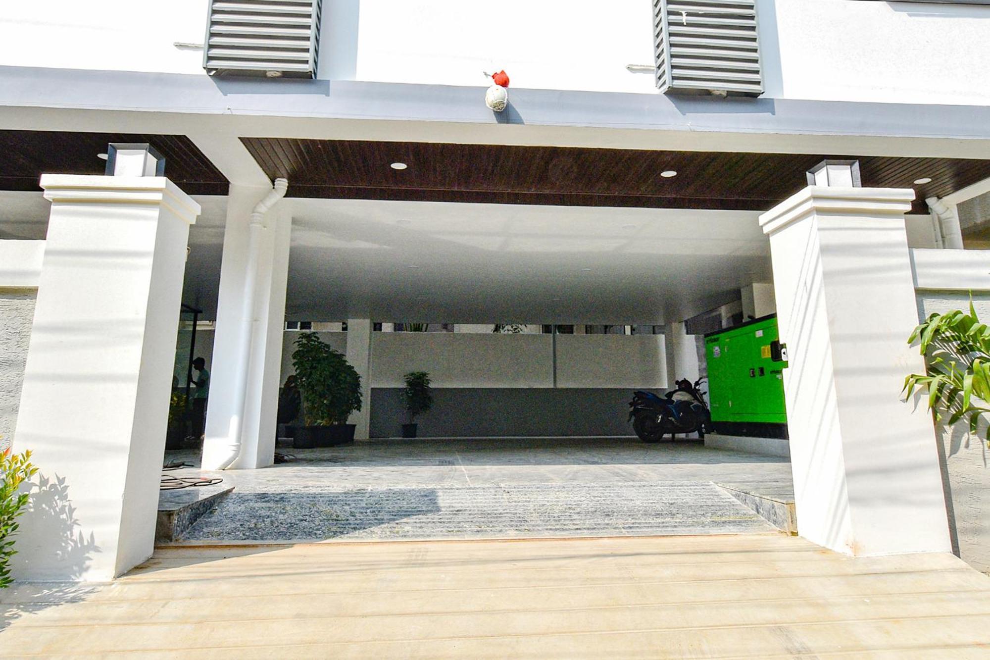 Fabhotel Ssr Ikon Suites - Nr Hyderabad Central University, Kondapur Exteriér fotografie