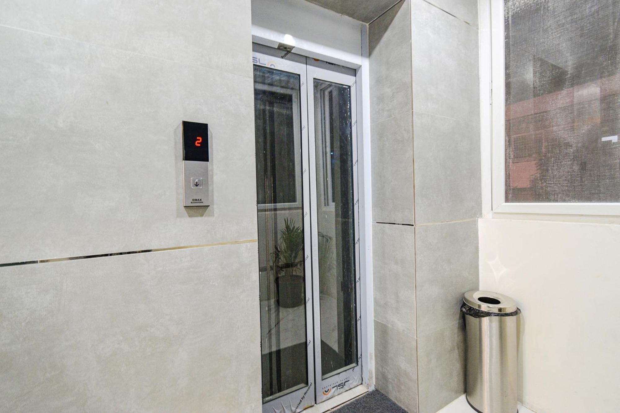 Fabhotel Ssr Ikon Suites - Nr Hyderabad Central University, Kondapur Exteriér fotografie